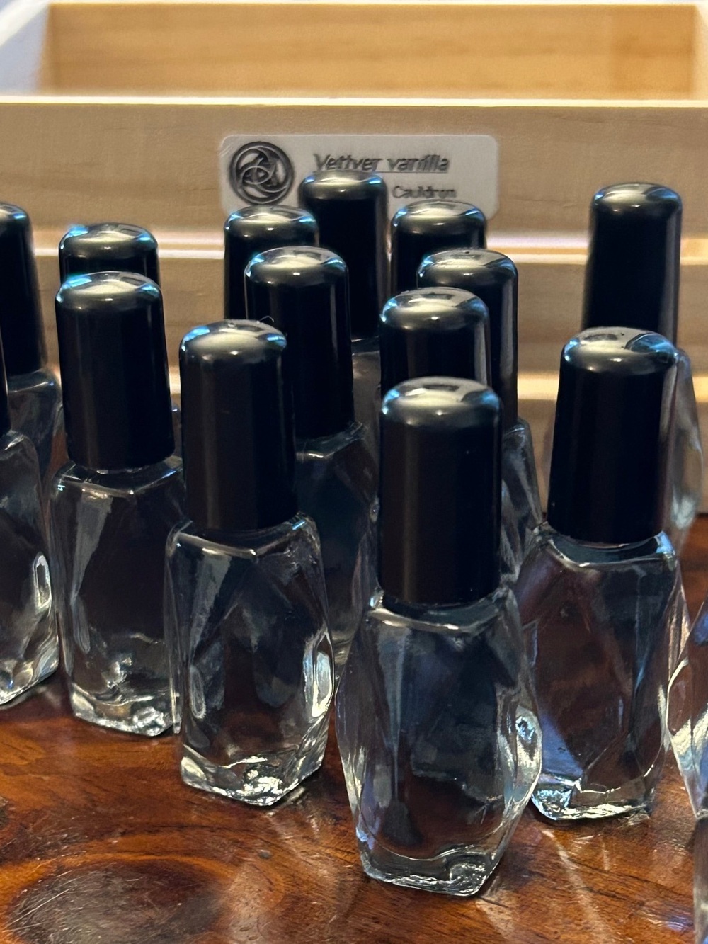 Vetiver Vanilla Roller - Picture 3 of 3